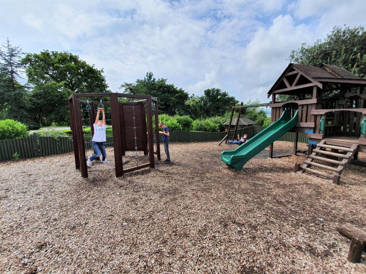 Llanrhidian Holiday Park Llanmorlais Exterior foto
